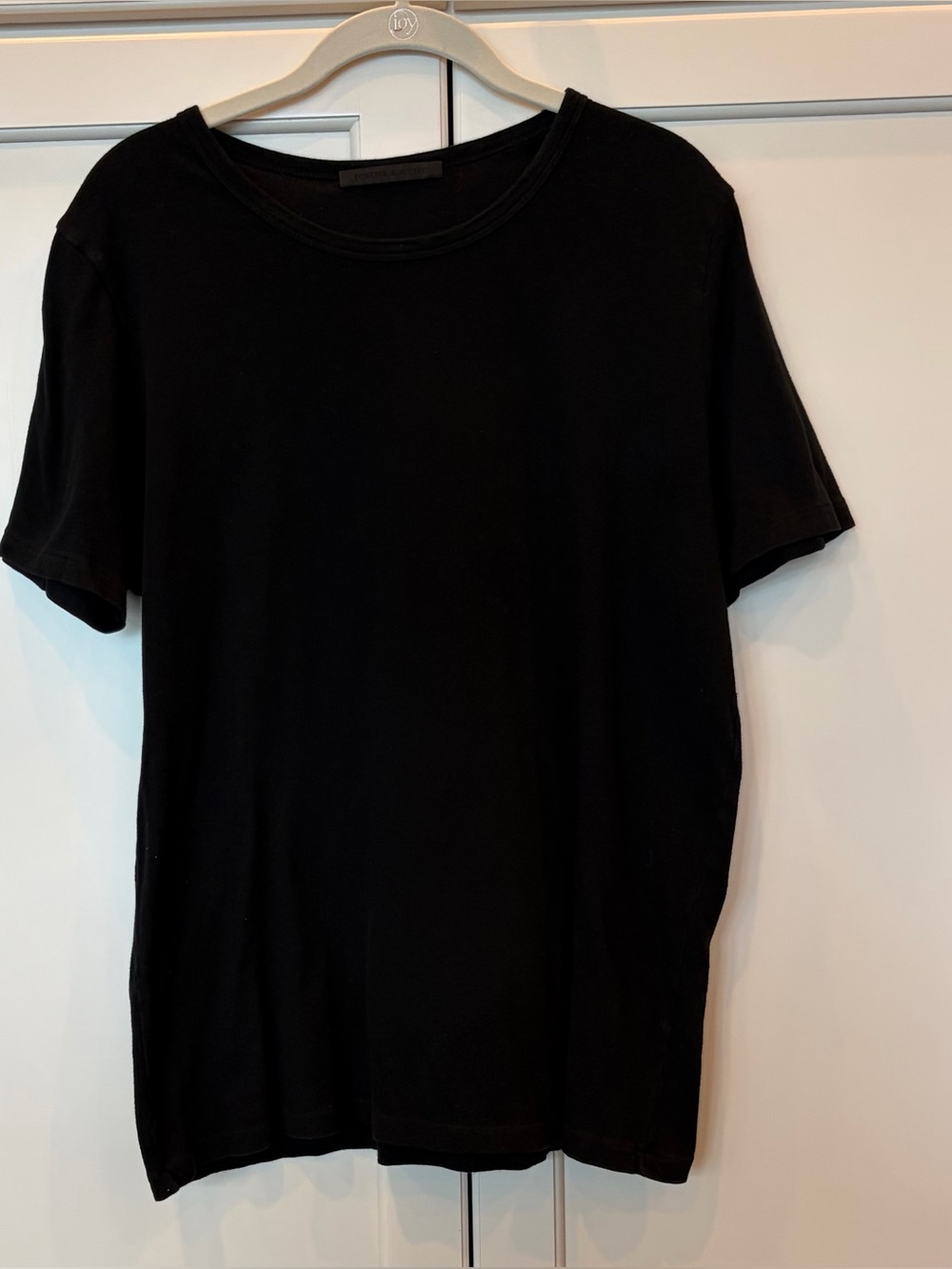 Jenni Kayne black tee size M